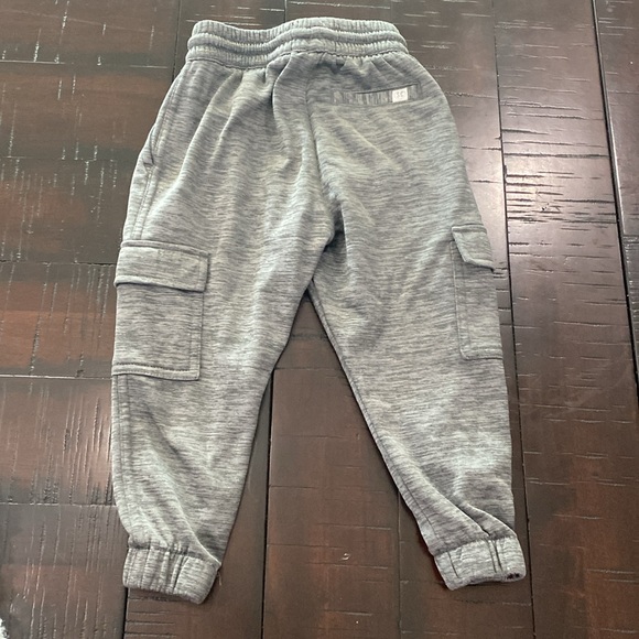Toddler boys 3t jogger - Picture 3 of 3